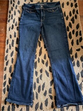 🦅American Eagle Outfitters Women’s Dark Blue Bootcut Jeans